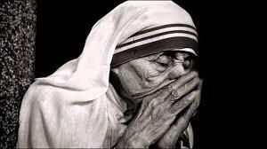 La imagen tiene un atributo ALT vacío; su nombre de archivo es 2022-Madre-Teresa-7.jpeg